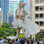 Marilyn Monroe statue unveiled - Chicago